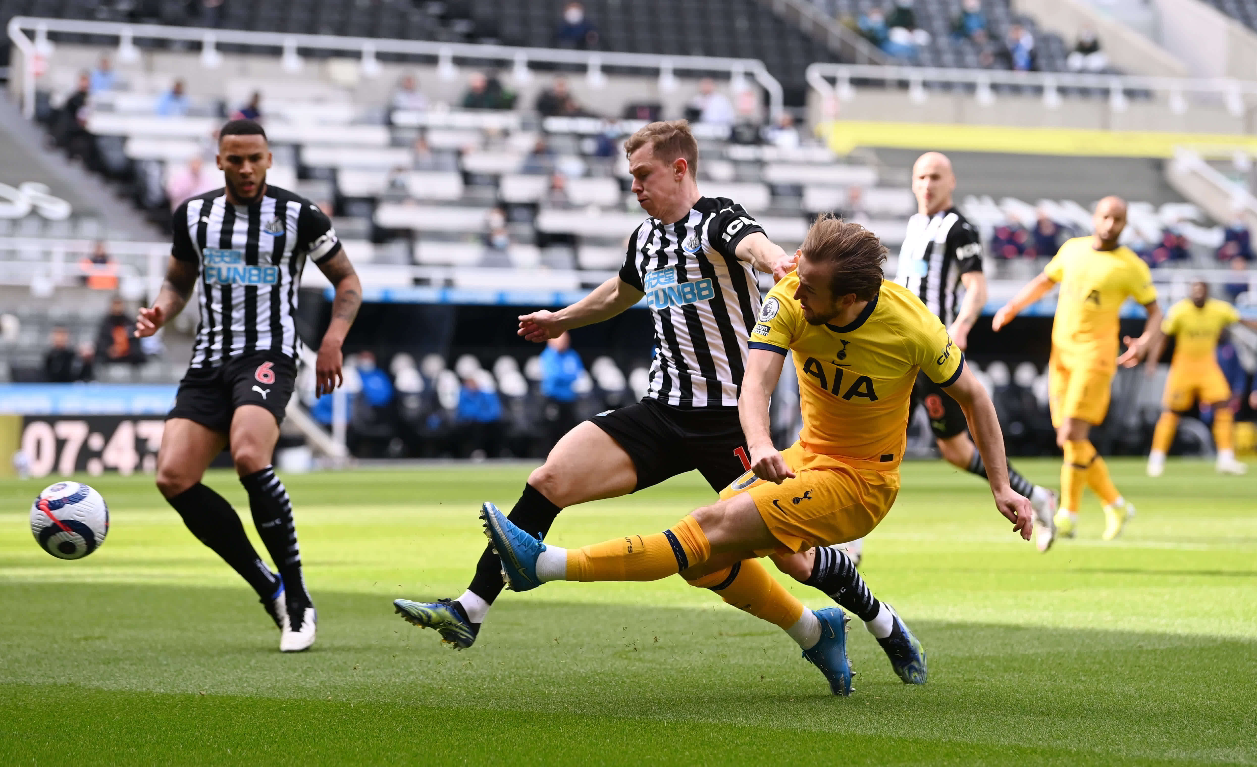 以其娴熟的 以其娴熟的